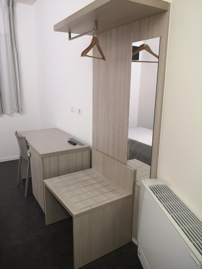 Hotel Clodi Ascoli Piceno Buitenkant foto